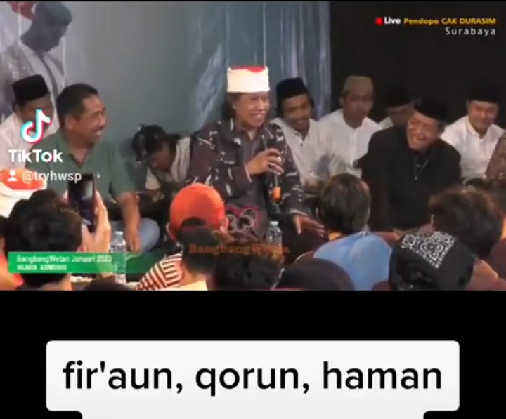 Cak Nun Trending di Twitter Usai Sebut Presiden Jokowi Mirip Firaun, Netizen: Astagfirullah, Tak Kiro Panutan Cak Jebul..