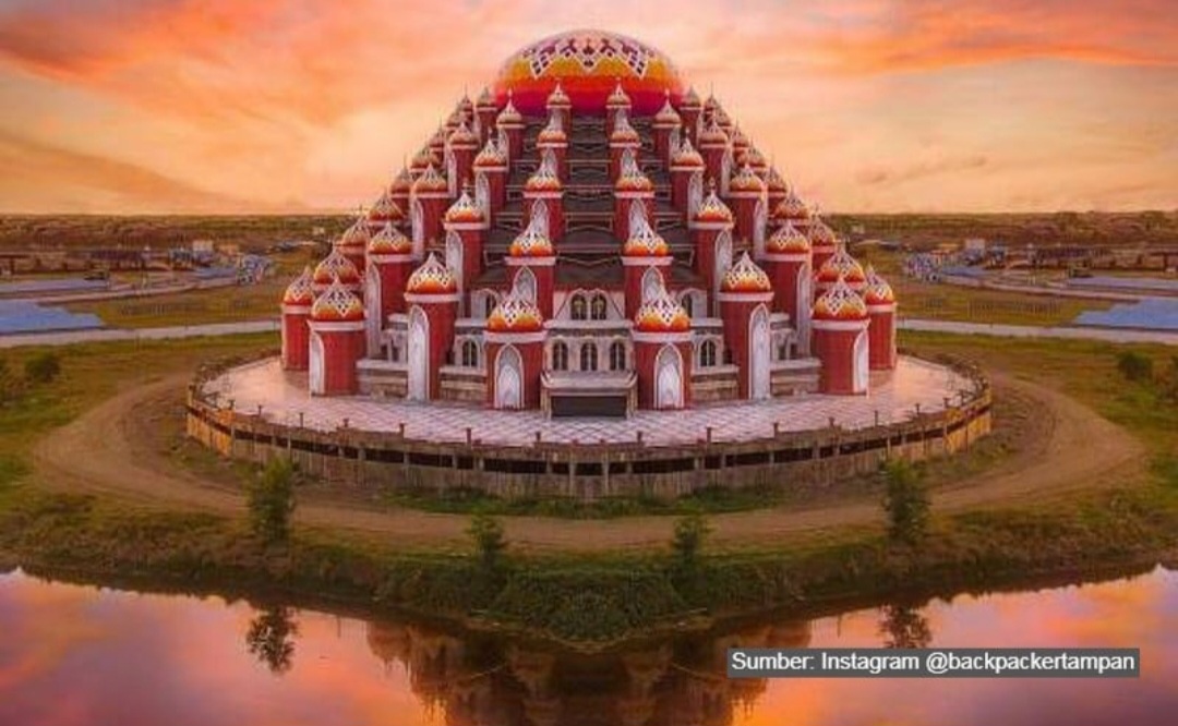 Deskripsi Masjid 99 Kubah Makassar, Fakta Unik dan Siapa yang Membangunnya